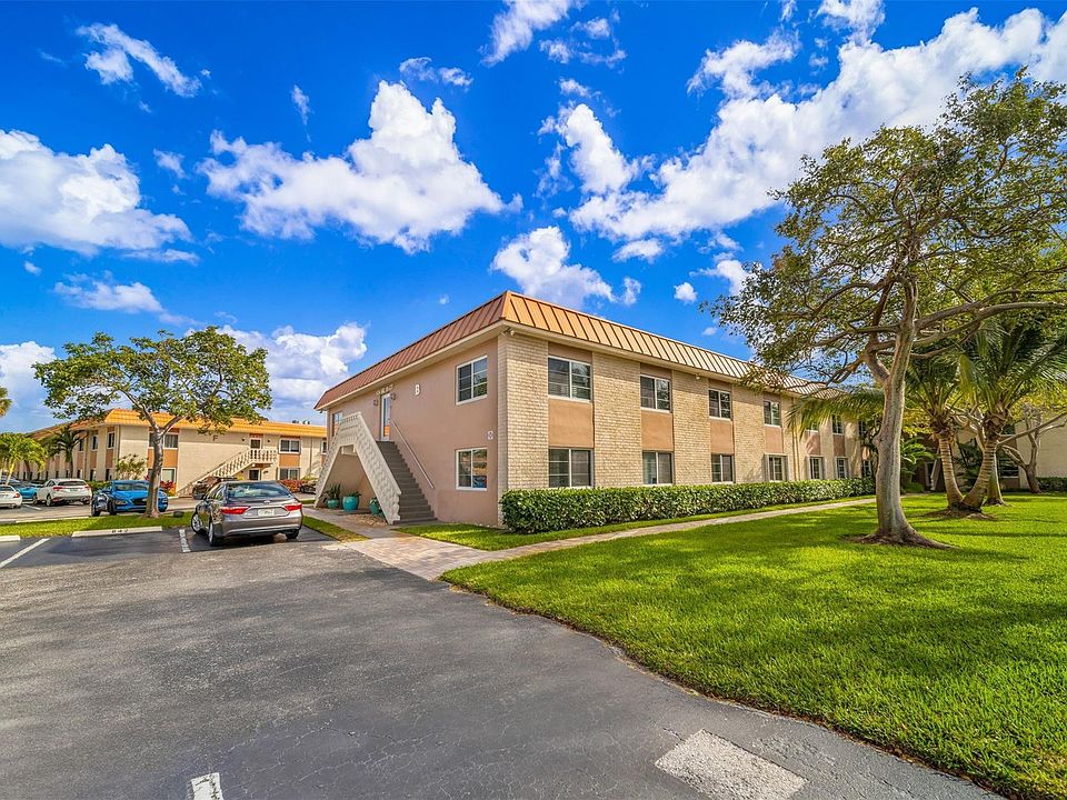 1st image of 124 NE 19th Court #205B