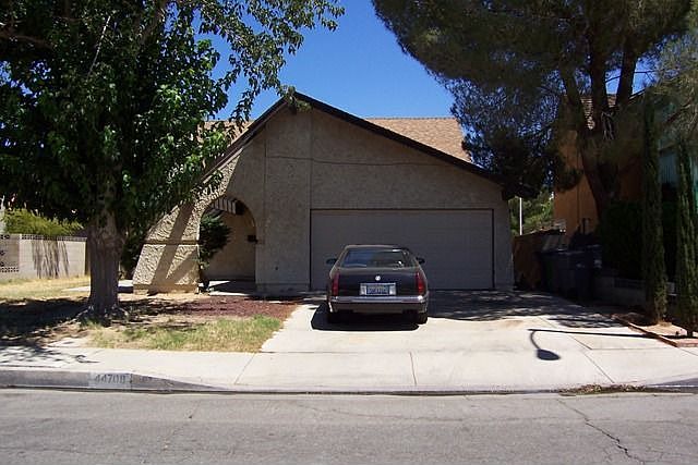 44708 Fenhold St.