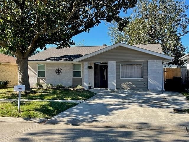 1st image of 3285 Continental Dr