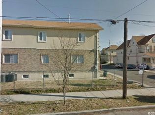 2724 Tammy Dr, Far Rockaway, NY 11691