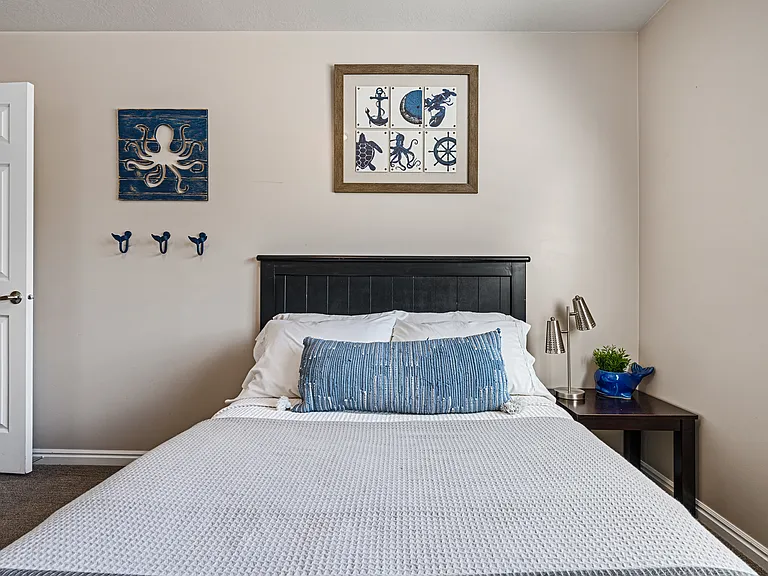 233 N Erastus Dr — Photo 23