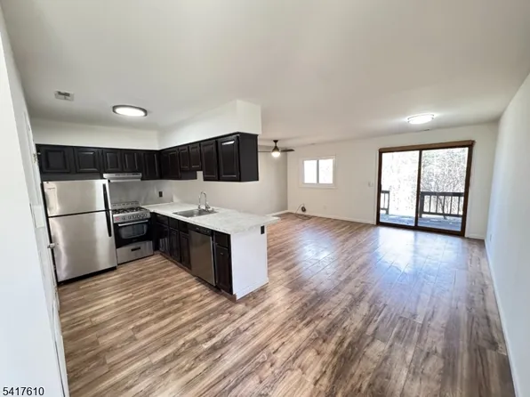 4 Sugar Bowl Ct 9 BLDG 4 #9, Vernon Twp., NJ 07462