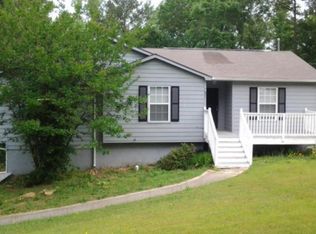 6851 Silver Maple Dr, Rex, GA 30273