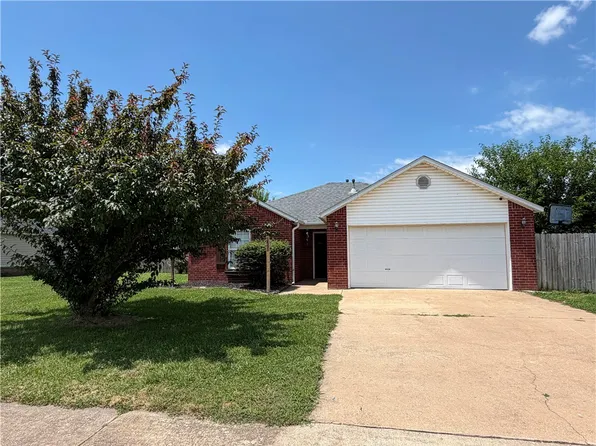 2445 General Franz Sigel Dr, Pea Ridge, AR 72751