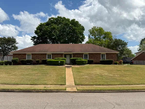 421 Derby Ln, Montgomery, AL 36109