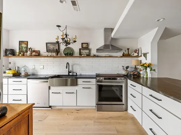 1303 Ventura Pl, Mount Pleasant, SC 29464