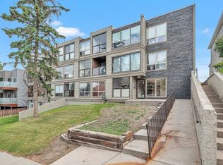 2130 17th St SW #201, Calgary, AB T2T 4M4