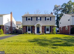 560 Washington Ave, Havertown, PA 19083