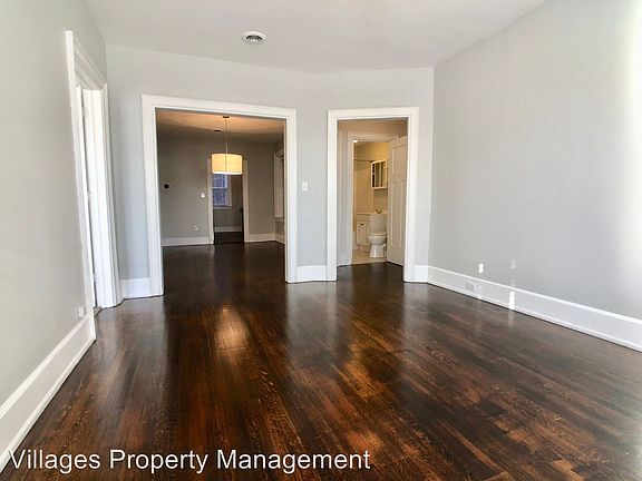 4th image of 8643 E Jefferson Ave APT 2