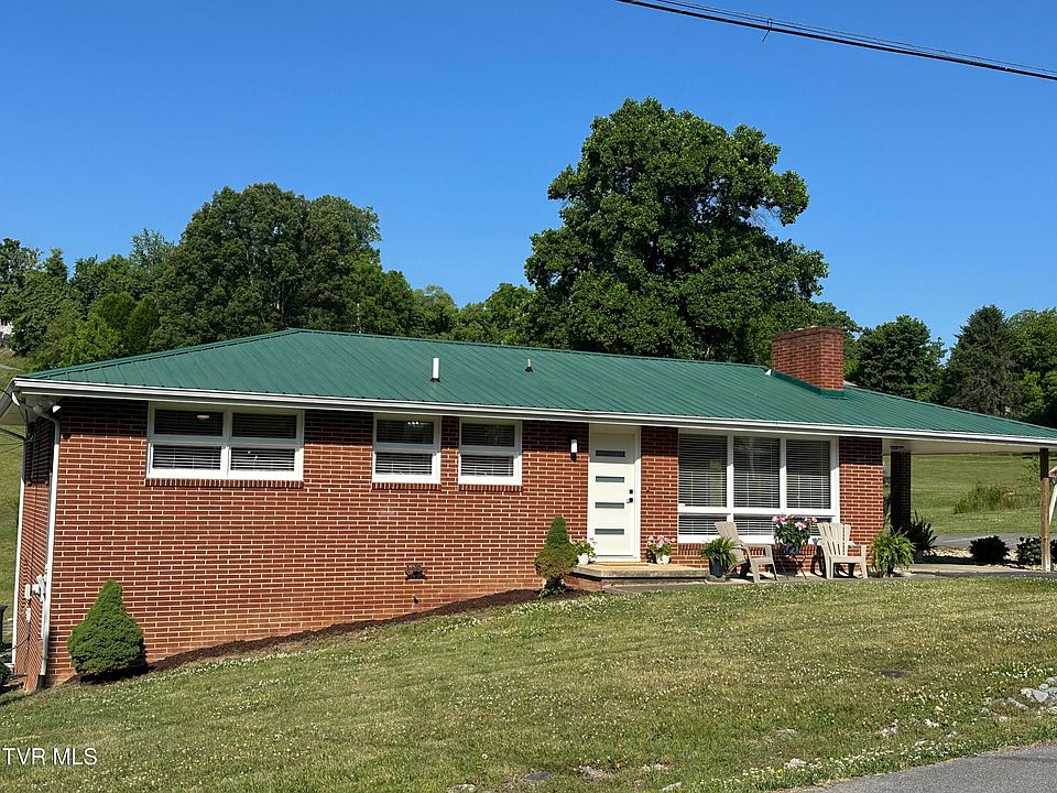 1st image of 236 Darlington Dr