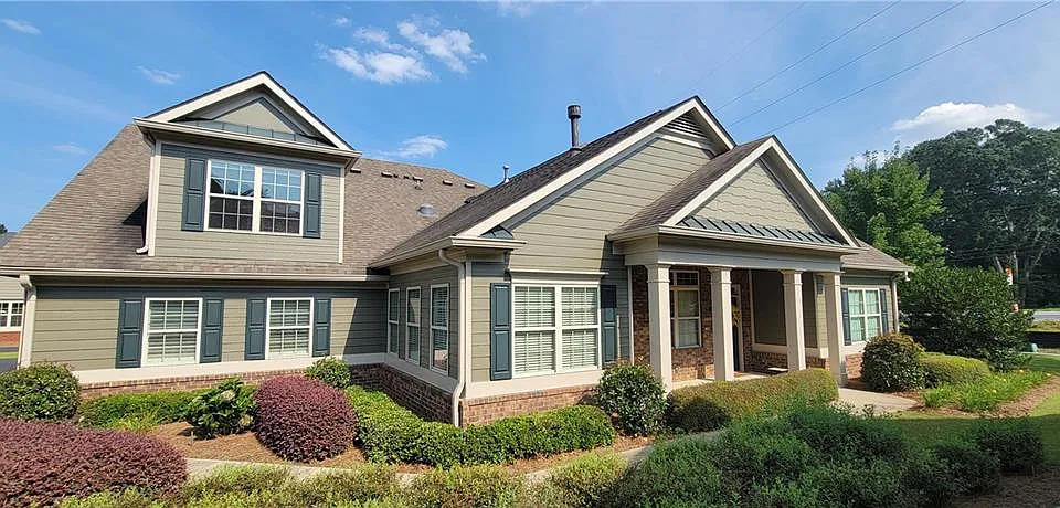 4565 Flycatcher Dr #202