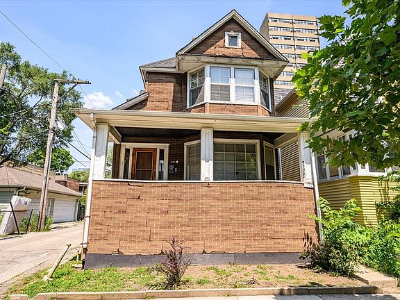 2nd image of 1034 Randolph St
