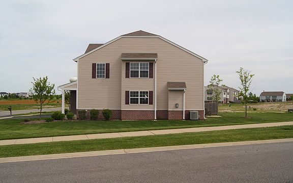 2nd image of 12902 White Pine Way #2