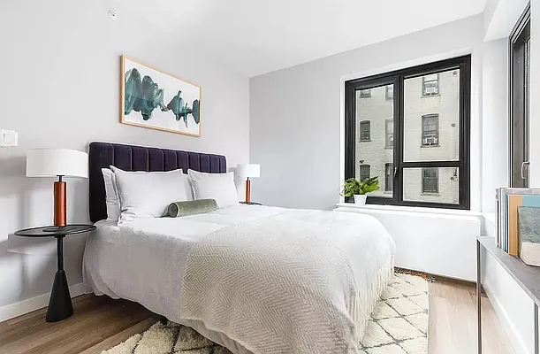 Rented by Compass | media 7