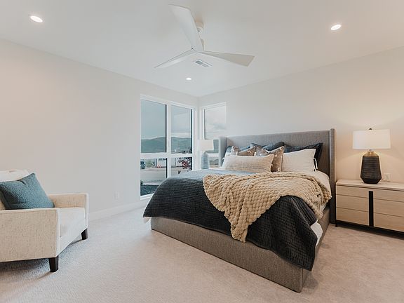 2nd image of 1935 W Mochila Cir #18