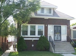 9620 S Calumet Ave, Chicago, IL 60628