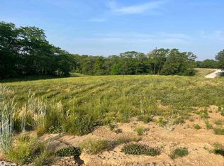 14 Pin Oaks Ln, Mount Pleasant, IA 52641