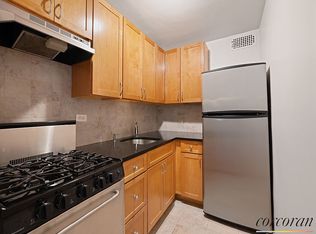 185 Hall St APT 602, Brooklyn, NY 11205