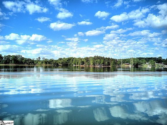 3rd image of 255 Lyman Lake Rd