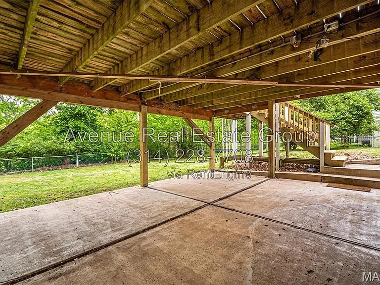 515 Stephanie Ln #A — Photo 35