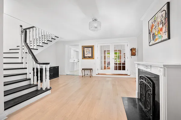 Rented by Compass | media 1