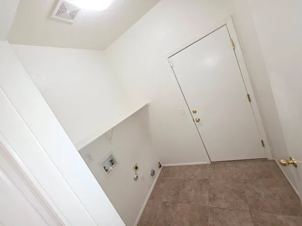 9066 E Muleshoe St, Tucson, AZ 85747