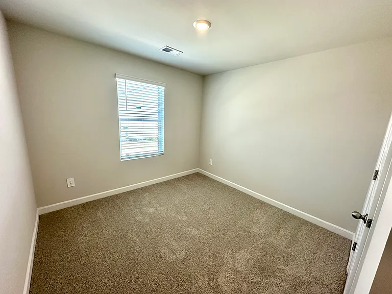 307 Hampton George Ct — Photo 16