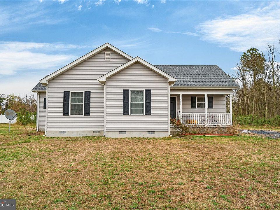 1st image of 32998 Forest Knoll Dr