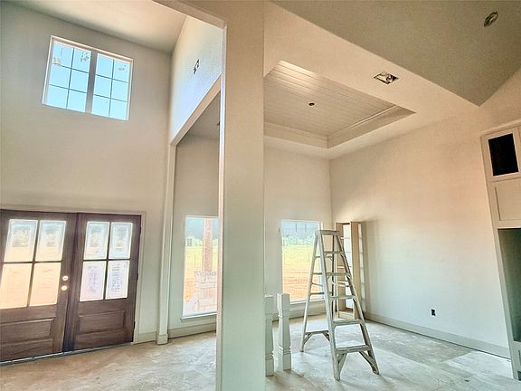 2nd image of 143 Wild Rye Rd