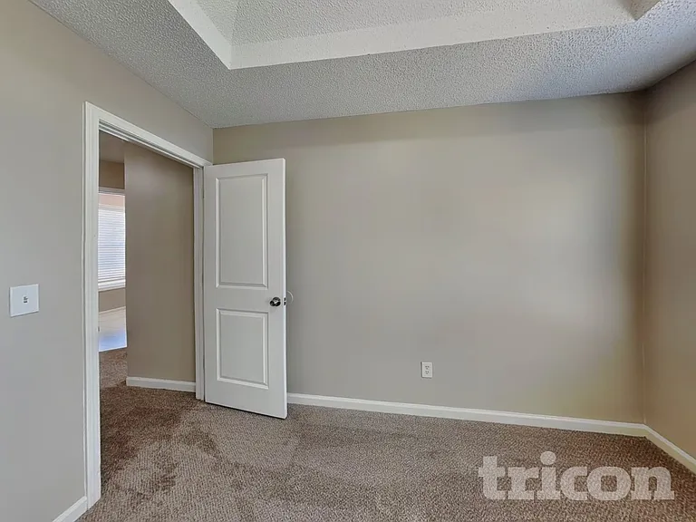 1806 Dalton Way — Photo 17