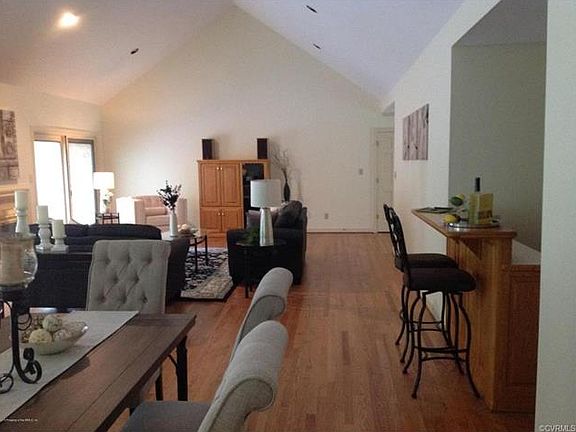 2nd image of 108 Martin Ct