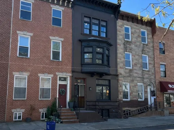 1840 Christian St, Philadelphia, PA 19146