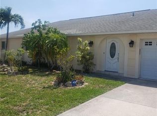 9823 6th St N, Naples, FL 34108