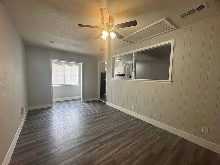 204 W Garden Dr — Photo 7