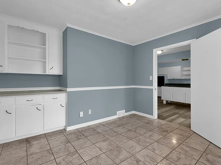 3159 Stephen Dr S — Photo 21