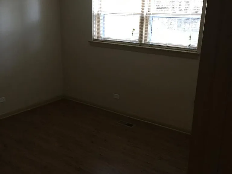 7342 W Carol St #1 — Photo 8
