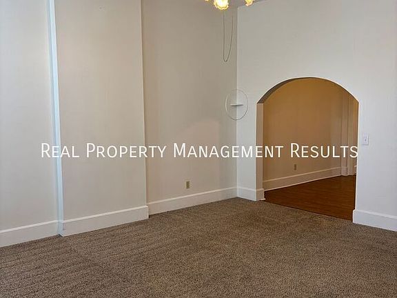 2nd image of 815-817 SE 2nd St #B