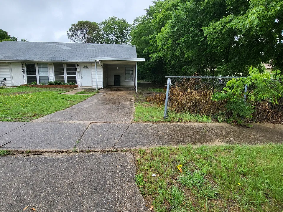 1110 Williamson Dr #1DUPLEX