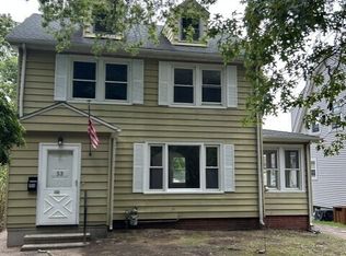 53 Park Rd, Hamden, CT 06517