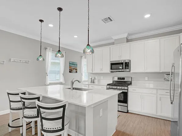 745 SE Bloomfield Road, Port St Lucie, FL 34984