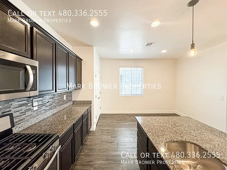 249 N Sandal — Photo 7