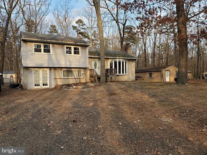 1st image of 217 Maple Dr