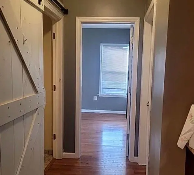 270 Crestwood Ave #2 — Photo 8