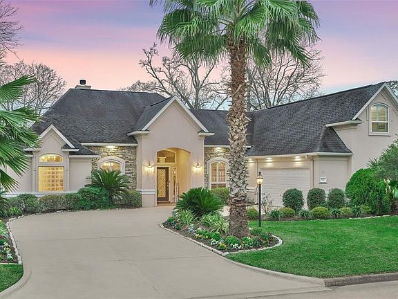 This 1.5 story gem has been completely remodeled including 2 new hot water heaters (2019) & 2 new AC's (2016/2019), fresh paint in all rooms & garage, new attic flooring and more!!