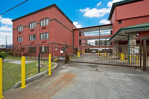 1025 Swanson St #211 Photo 1