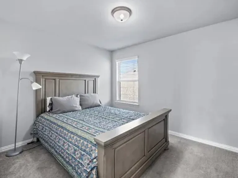 212 Darlington Trl — Photo 17
