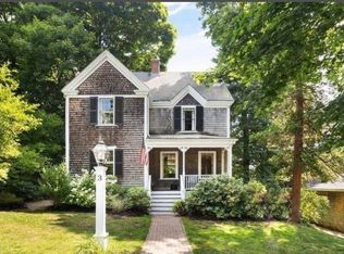 3 Rockland St, Wellesley, MA 02481