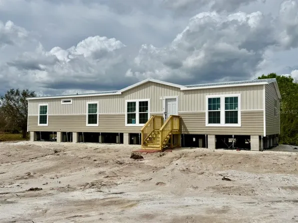 15033 NW 264th St, Okeechobee, FL 34972