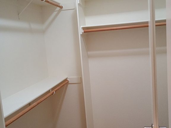 5th image of 2304 Journey St