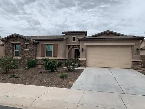 3057 E Derringer Way Photo 1